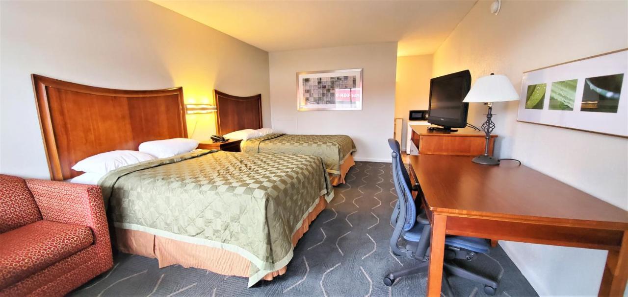 Economy 7 Inn- Newport News Kültér fotó