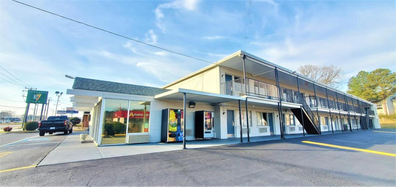 Economy 7 Inn- Newport News Kültér fotó
